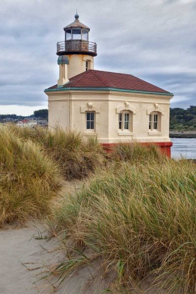Oregon, Bandon Coquille River Lighthouse